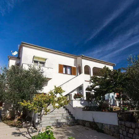 Pavacic דירה קרק